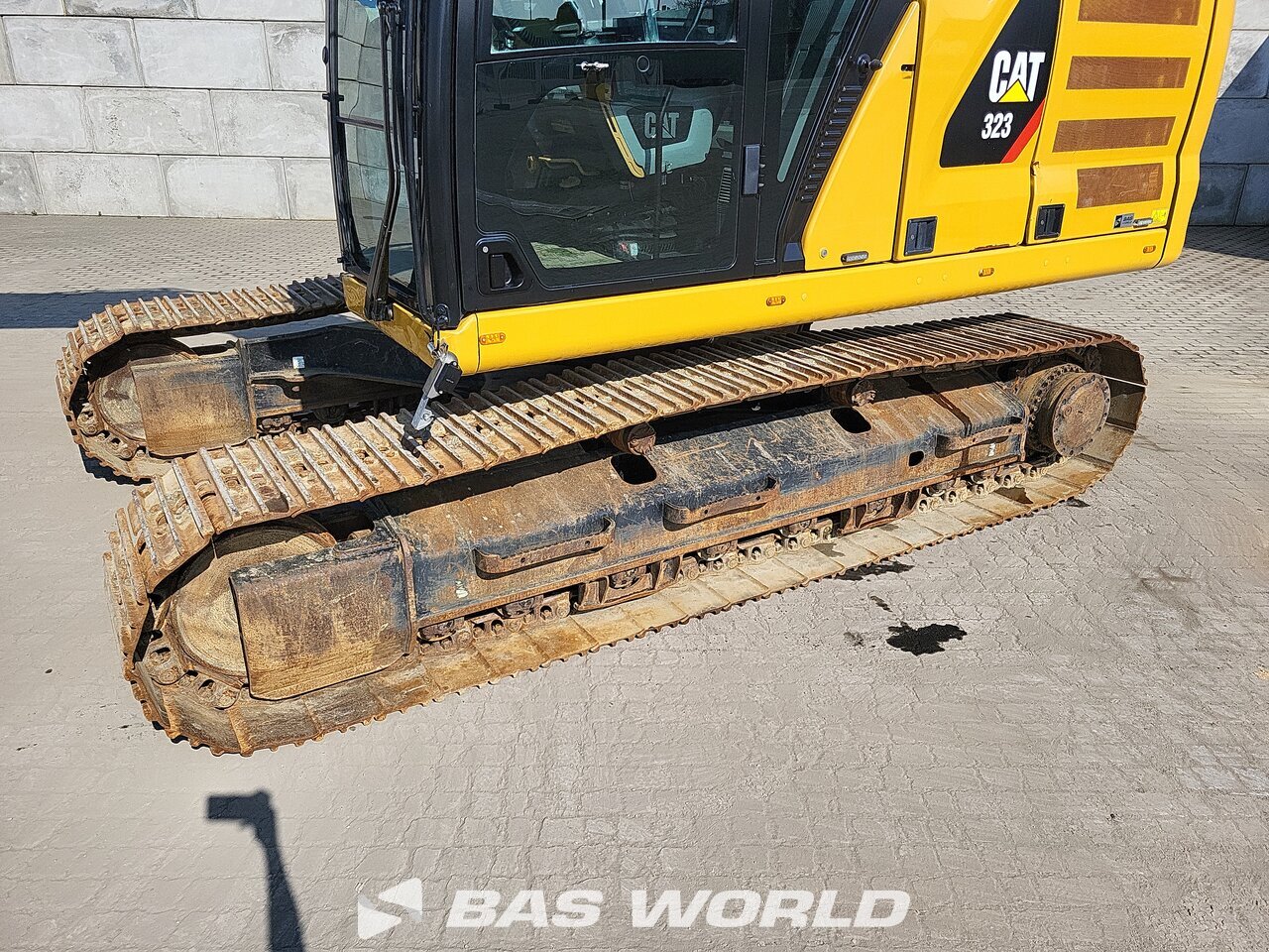 Other : Caterpillar 323 -07B Bageri gusjeničari