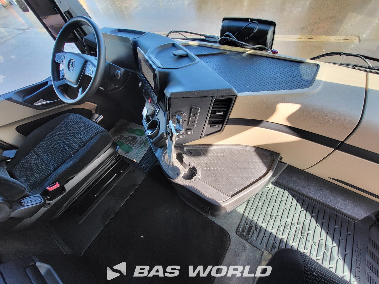 Other : Mercedes Actros 1846 Cap tractor