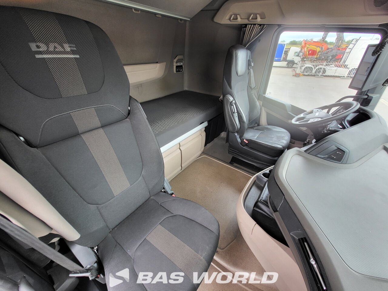 Other : DAF XG 450 sattelzugmaschine