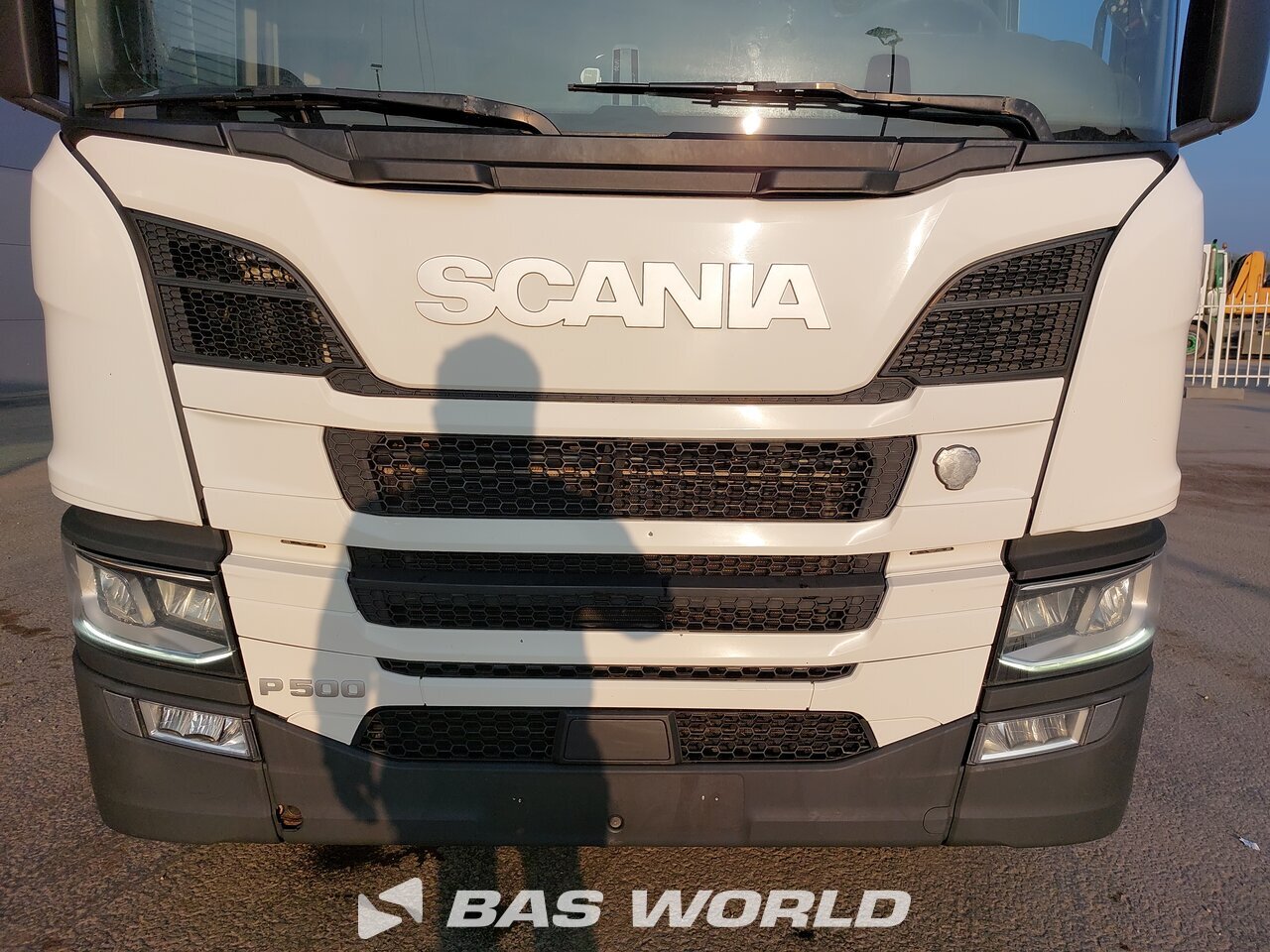 Other : Scania P500 Camion à Caisse Mobile