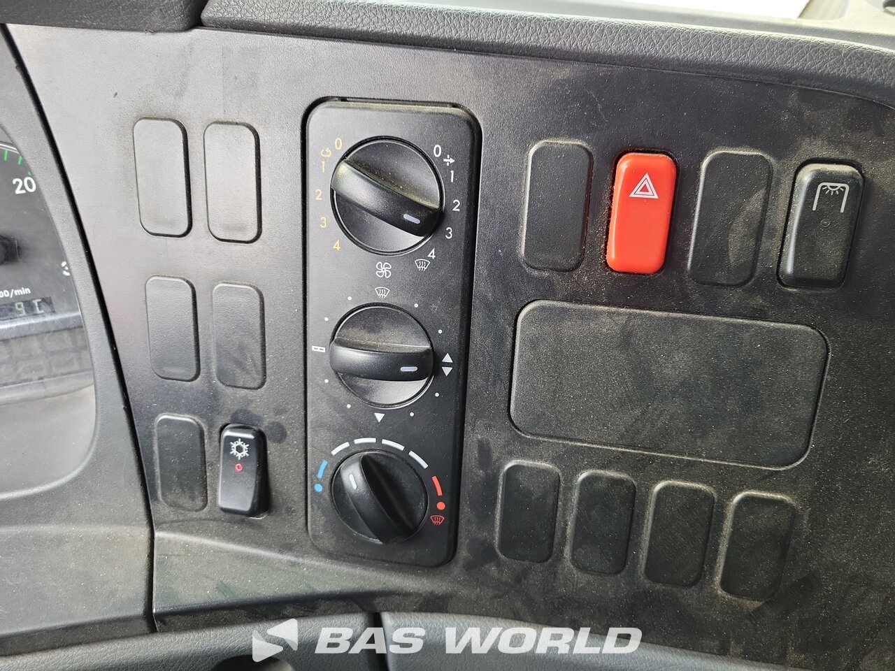 Other : Mercedes Atego 818 Carrosseries fourgons