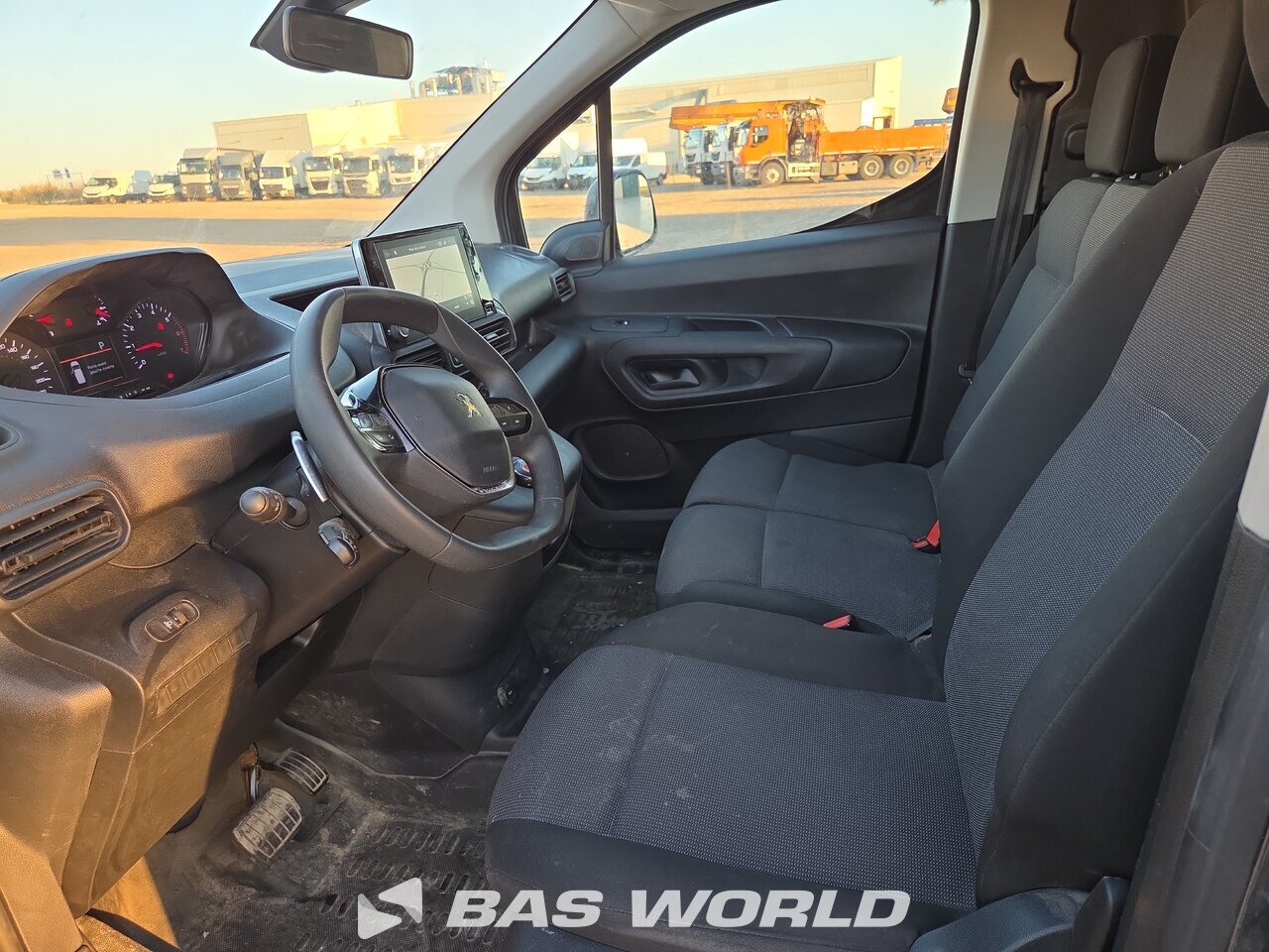 Other : Peugeot Partner 130pk Minibussar skåpbilar