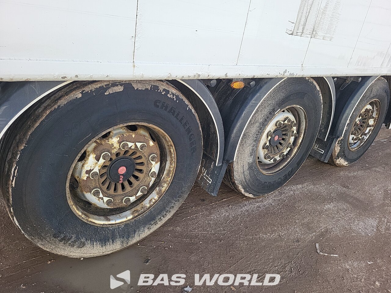 Other : H&W Piso movil