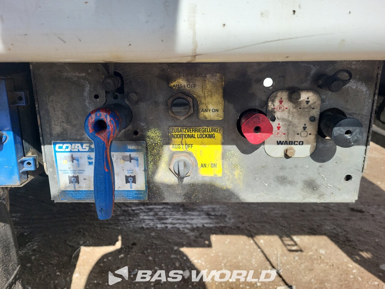 Other : H&W Piso movil