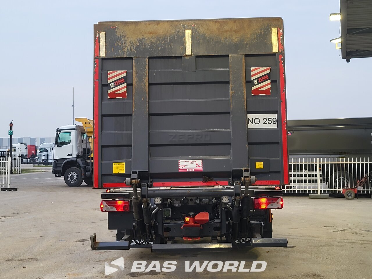 Other : Scania P500 Swap body trucks
