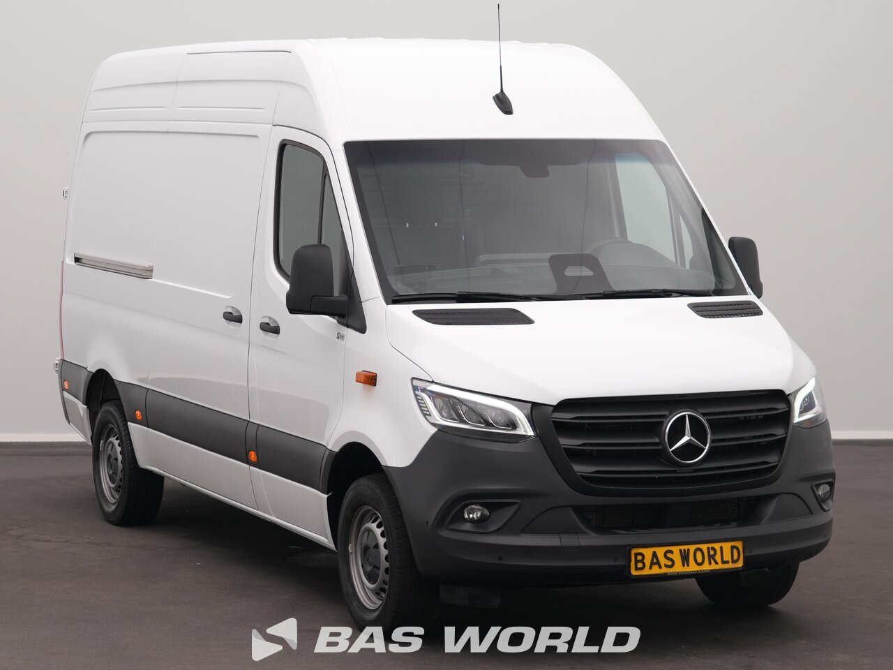 Other : Mercedes Sprinter 317 CDI Suljettu pakettiauto