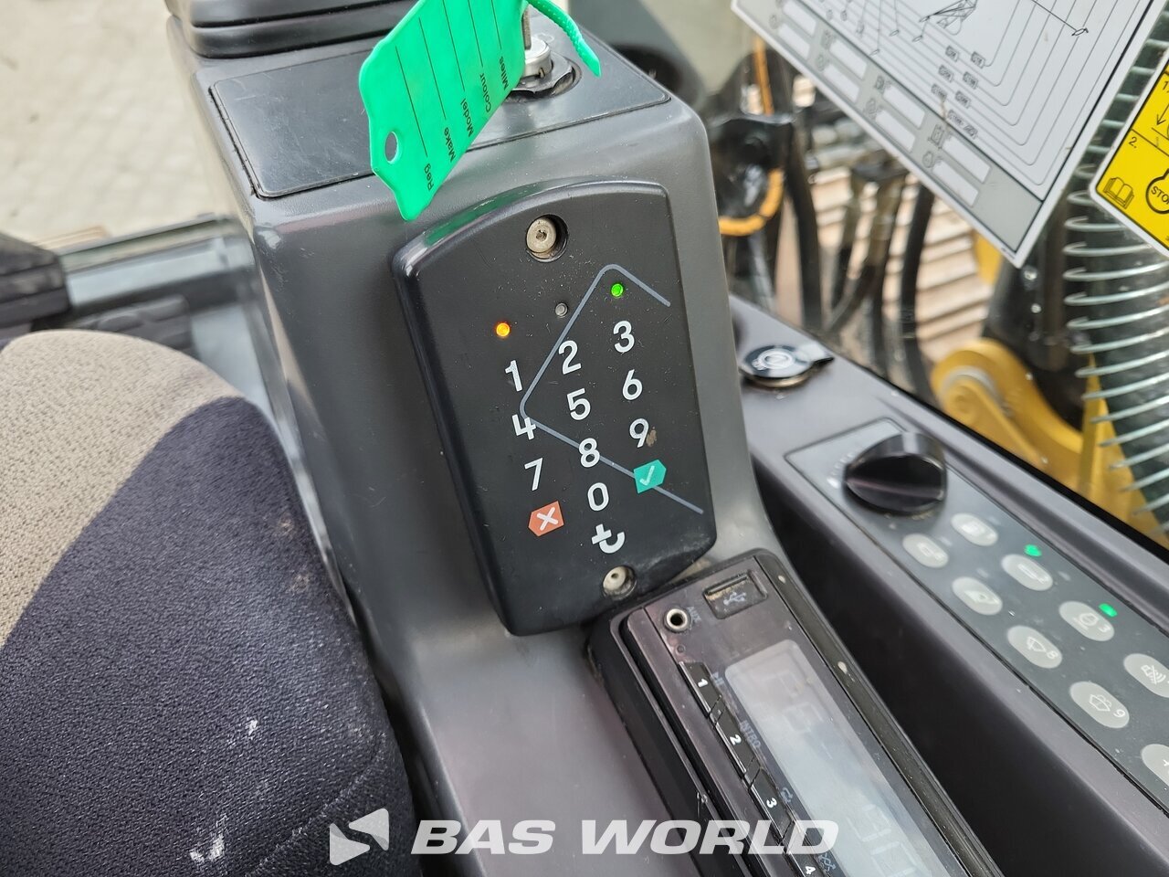 Other : Caterpillar 313 F L GC Bageri gusjeničari