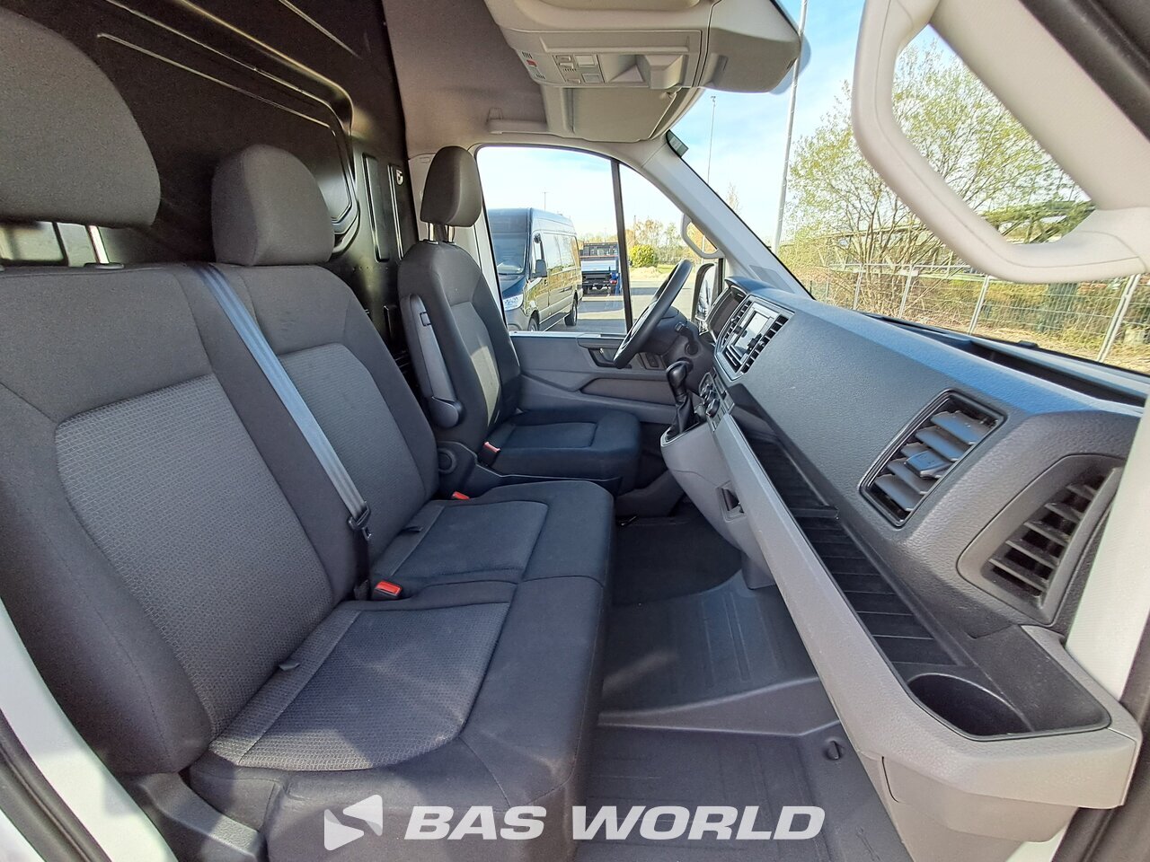 Other : MAN TGE 3.180 Suljettu pakettiauto