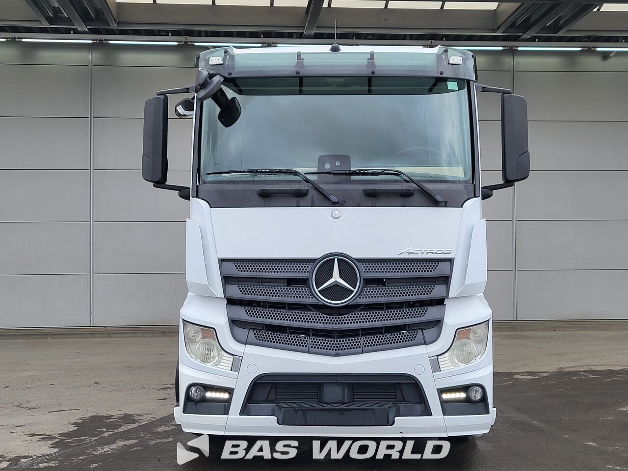 Other : Mercedes Actros 1843 Tractor
