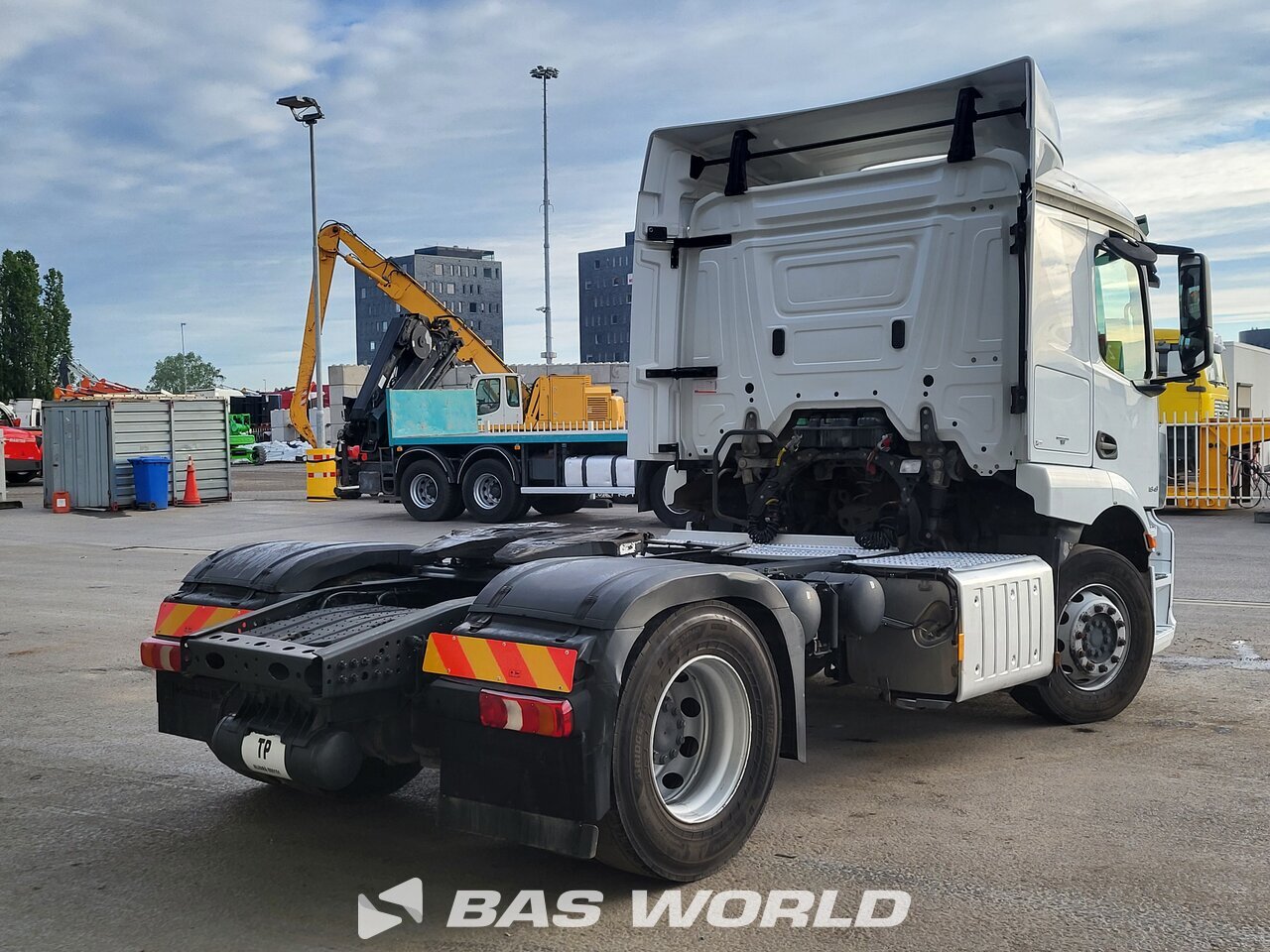 Other : Mercedes Actros 1843 Cap tractor