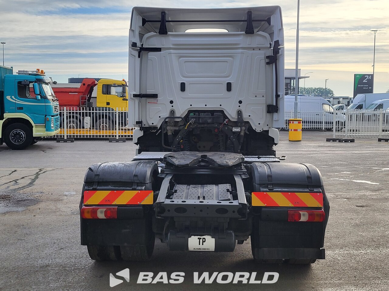Other : Mercedes Actros 1843 Cap tractor