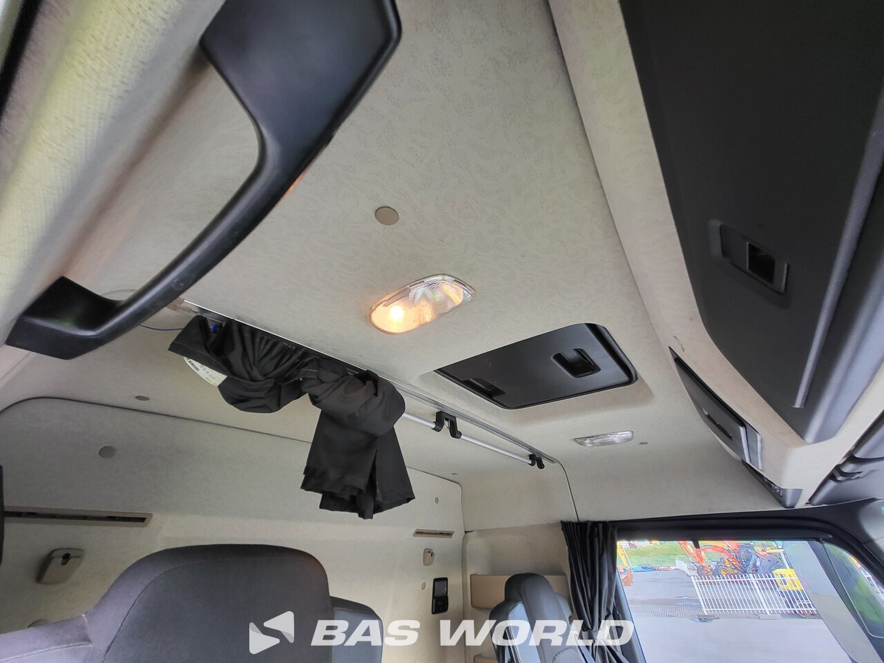 Other : Mercedes Actros 1843 Cap tractor