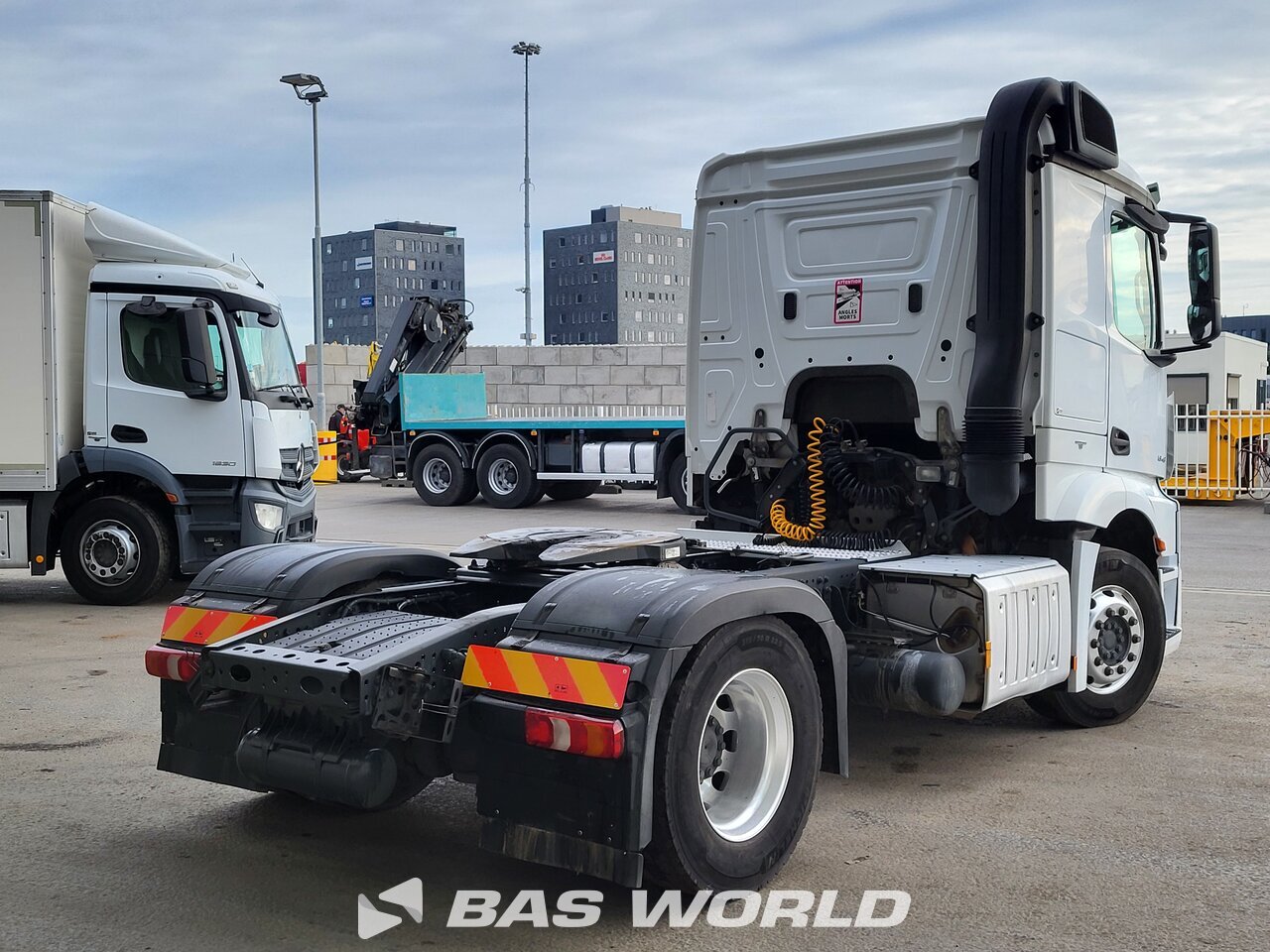 Other : Mercedes Actros 1843 Cap tractor