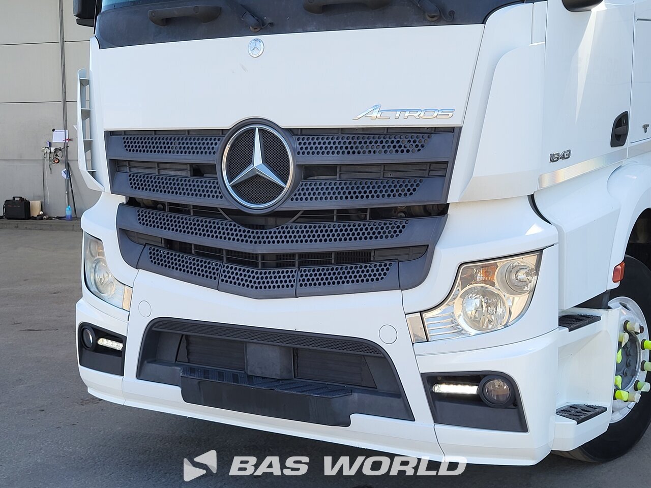 Other : Mercedes Actros 1843 Cap tractor