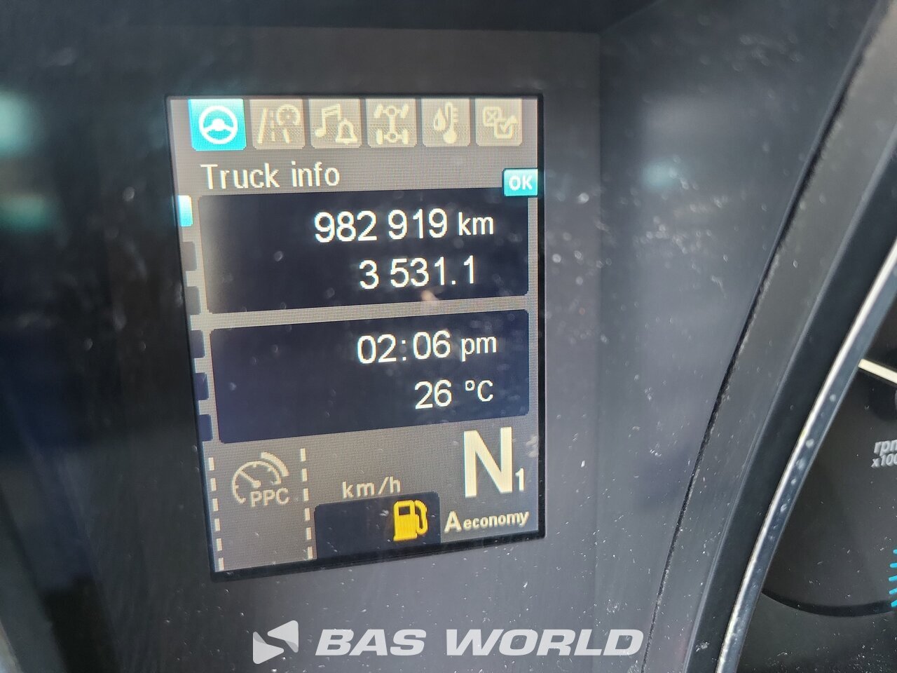 Other : Mercedes Actros 1843 Cap tractor
