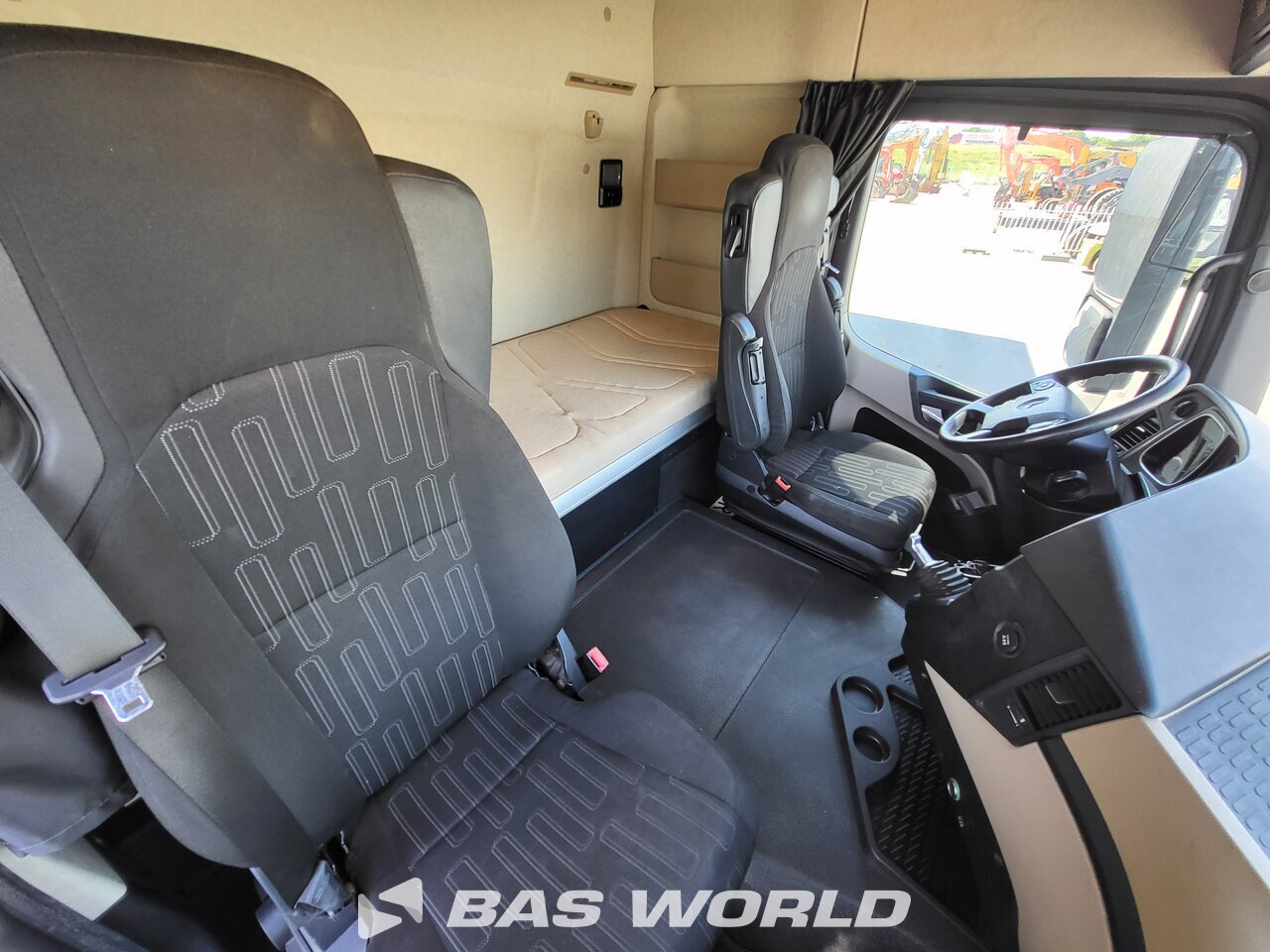 Other : Mercedes Actros 1843 Cap tractor