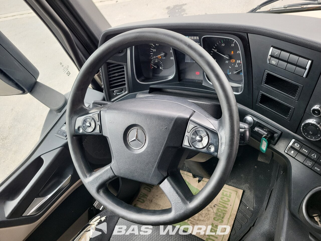 Other : Mercedes Actros 1843 Tractor