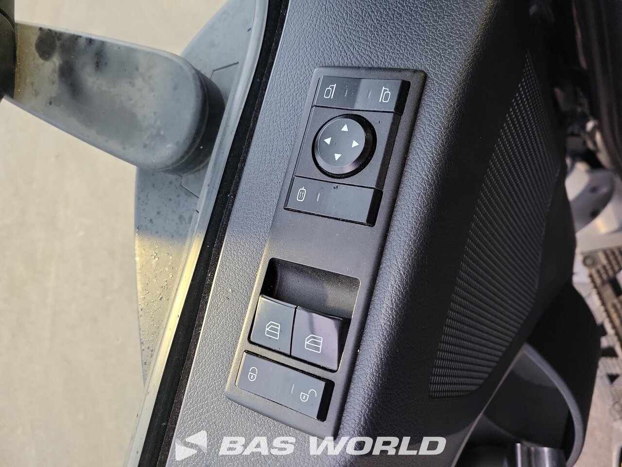Other : Mercedes Antos 2546 Carrosseries fourgons
