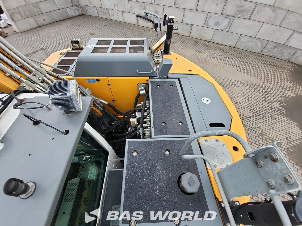 Other : Liebherr R926 Crawler excavators