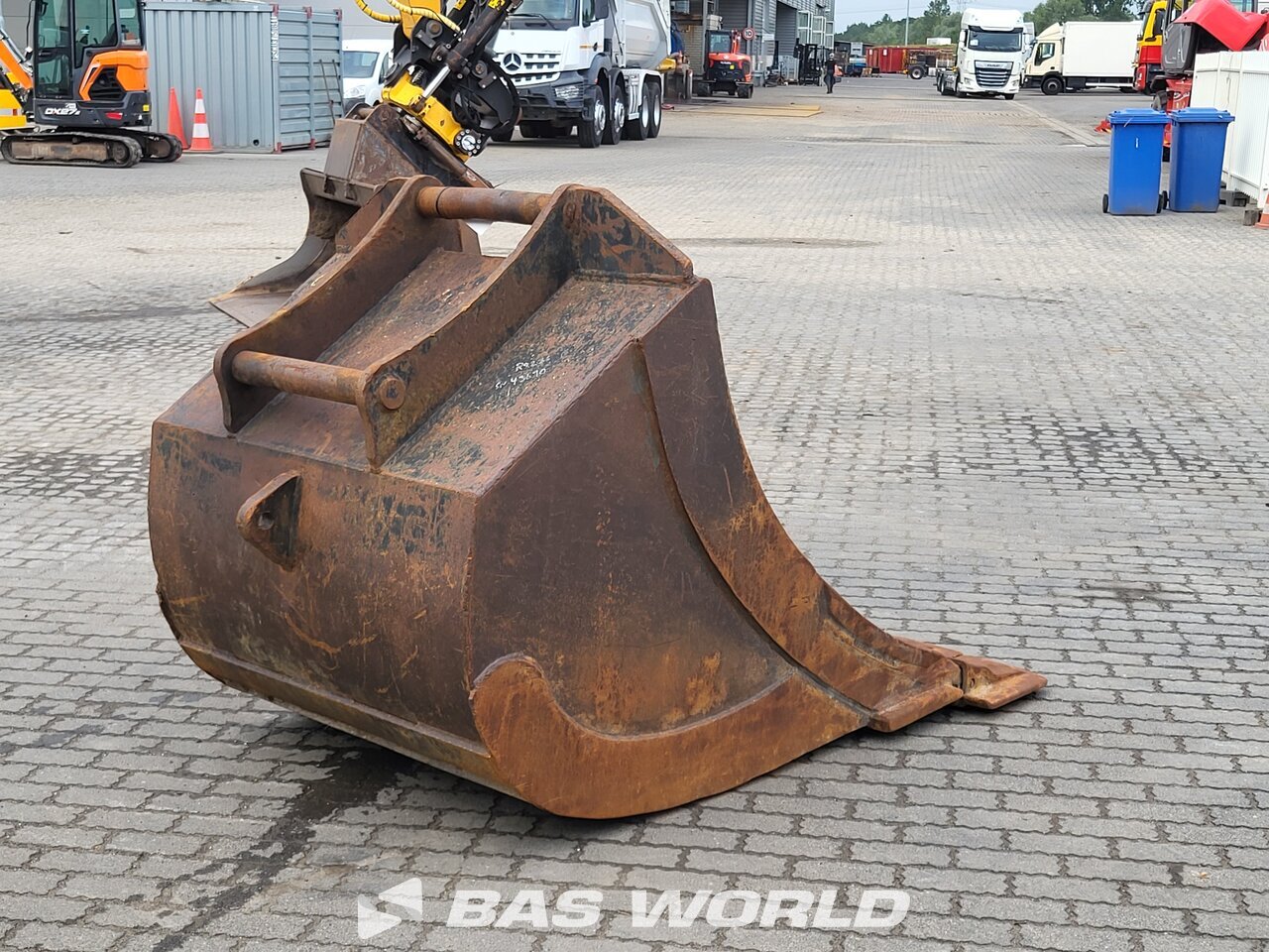 Other : Liebherr R926 Crawler excavators