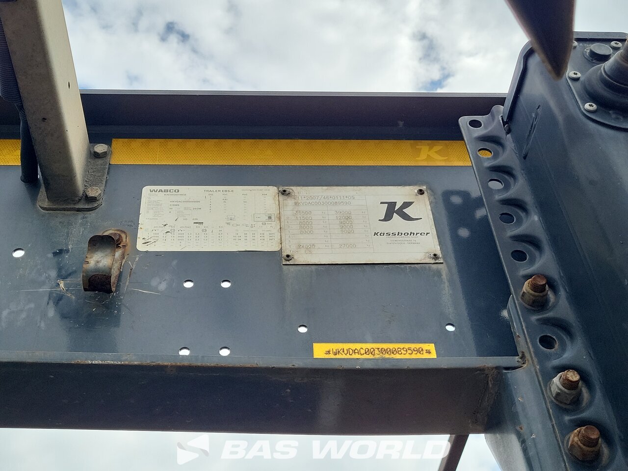 Other : Kässbohrer Konttialustan puoliperävaunu