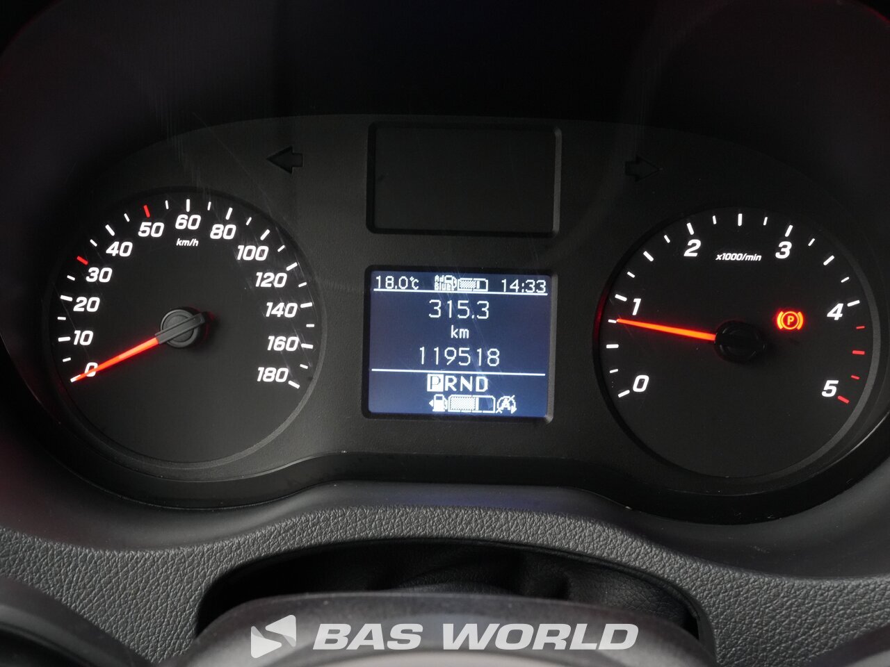 Other : Mercedes Sprinter 317 CDI Closed box van
