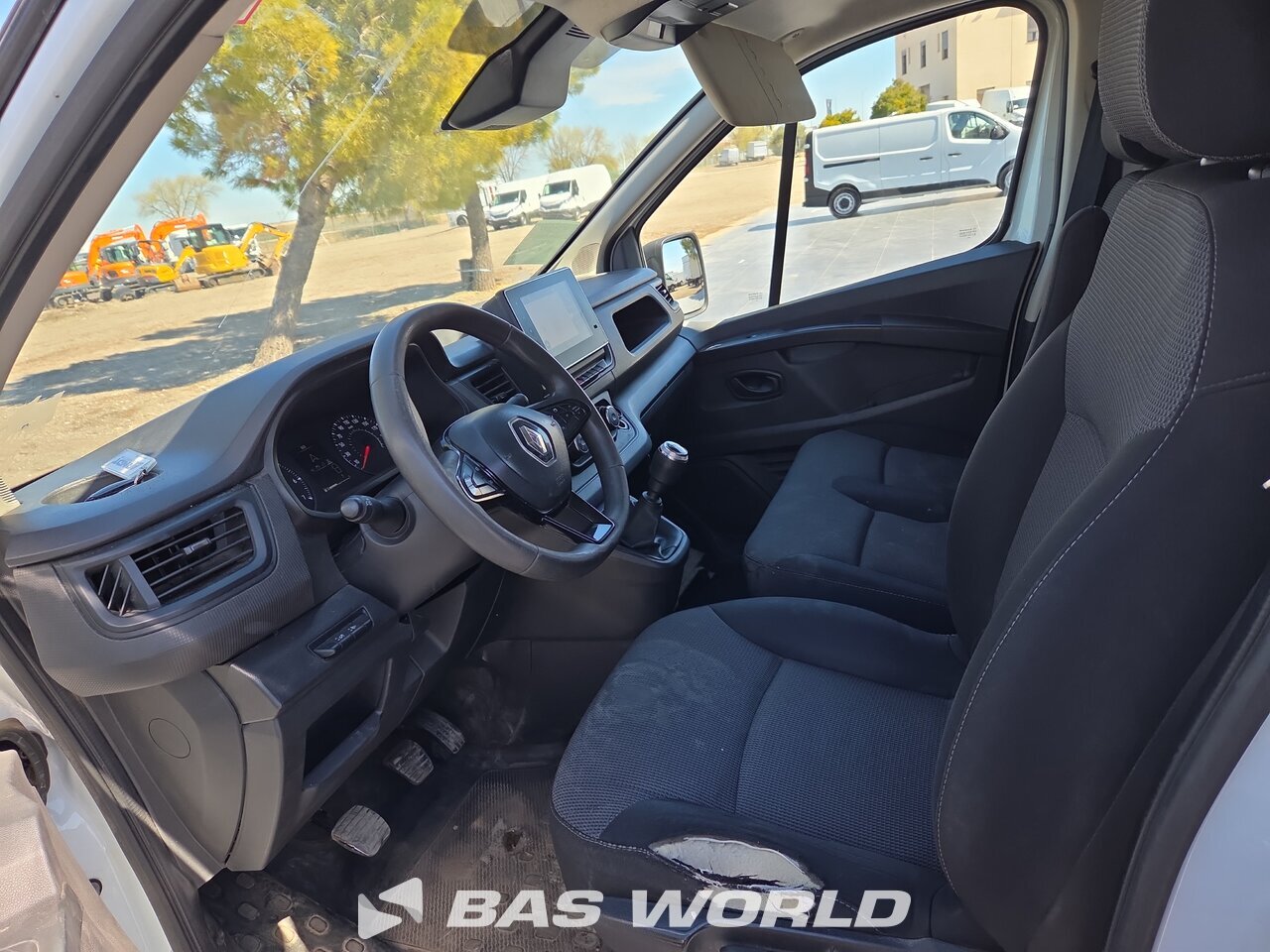 Other : Renault Trafic 130pk Suljettu pakettiauto