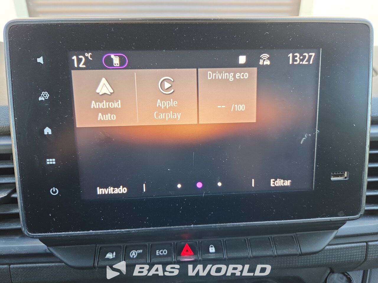 Other : Renault Trafic 130pk Suljettu pakettiauto