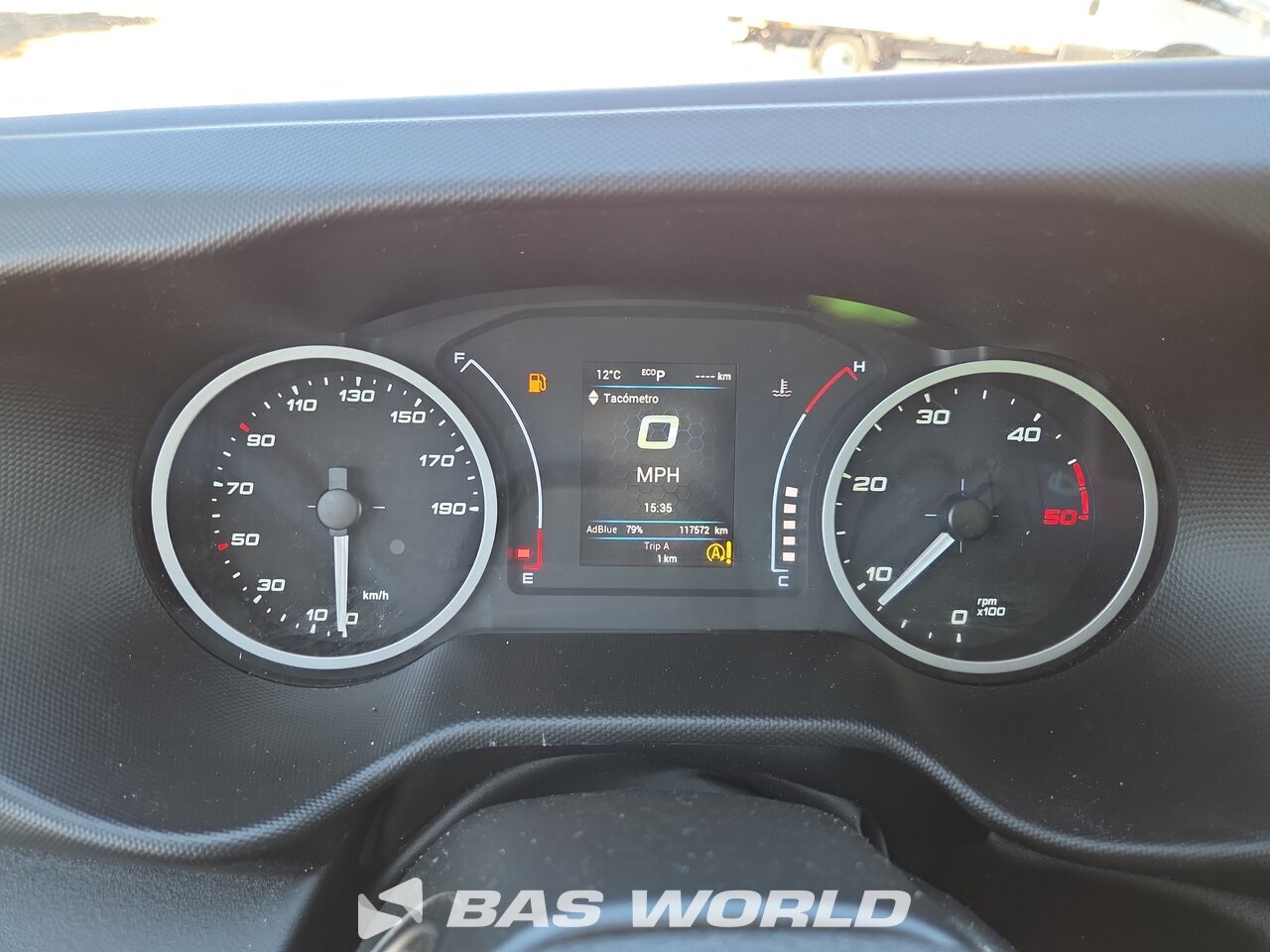 Other : Iveco Daily 35S16 شاحنة خفيفة بصندوق مغلق