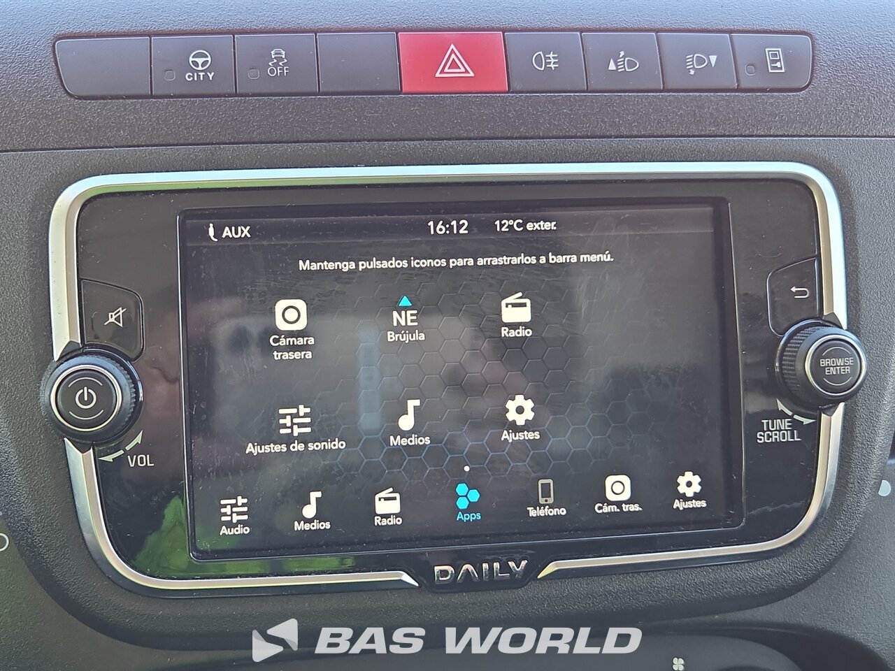 Other : Iveco Daily 35S16 شاحنة خفيفة بصندوق مغلق