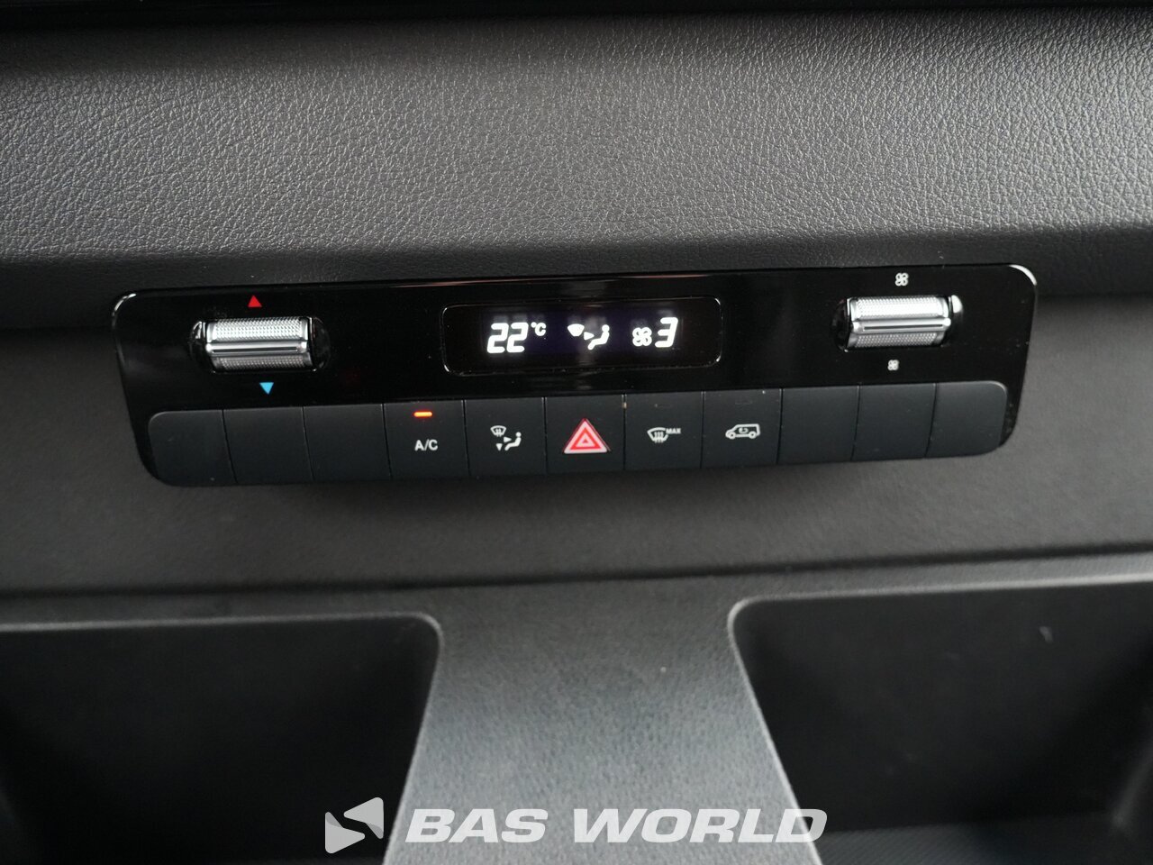 Other : Mercedes Sprinter 317 CDI Closed box van