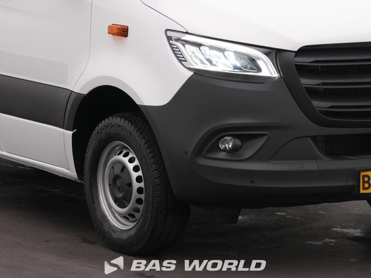 Other : Mercedes Sprinter 317 CDI Closed box van