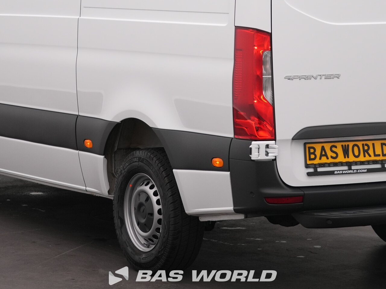 Other : Mercedes Sprinter 317 CDI Closed box van