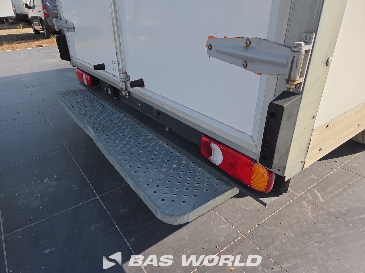Other : Renault Master 145PK Umpikorit rungot