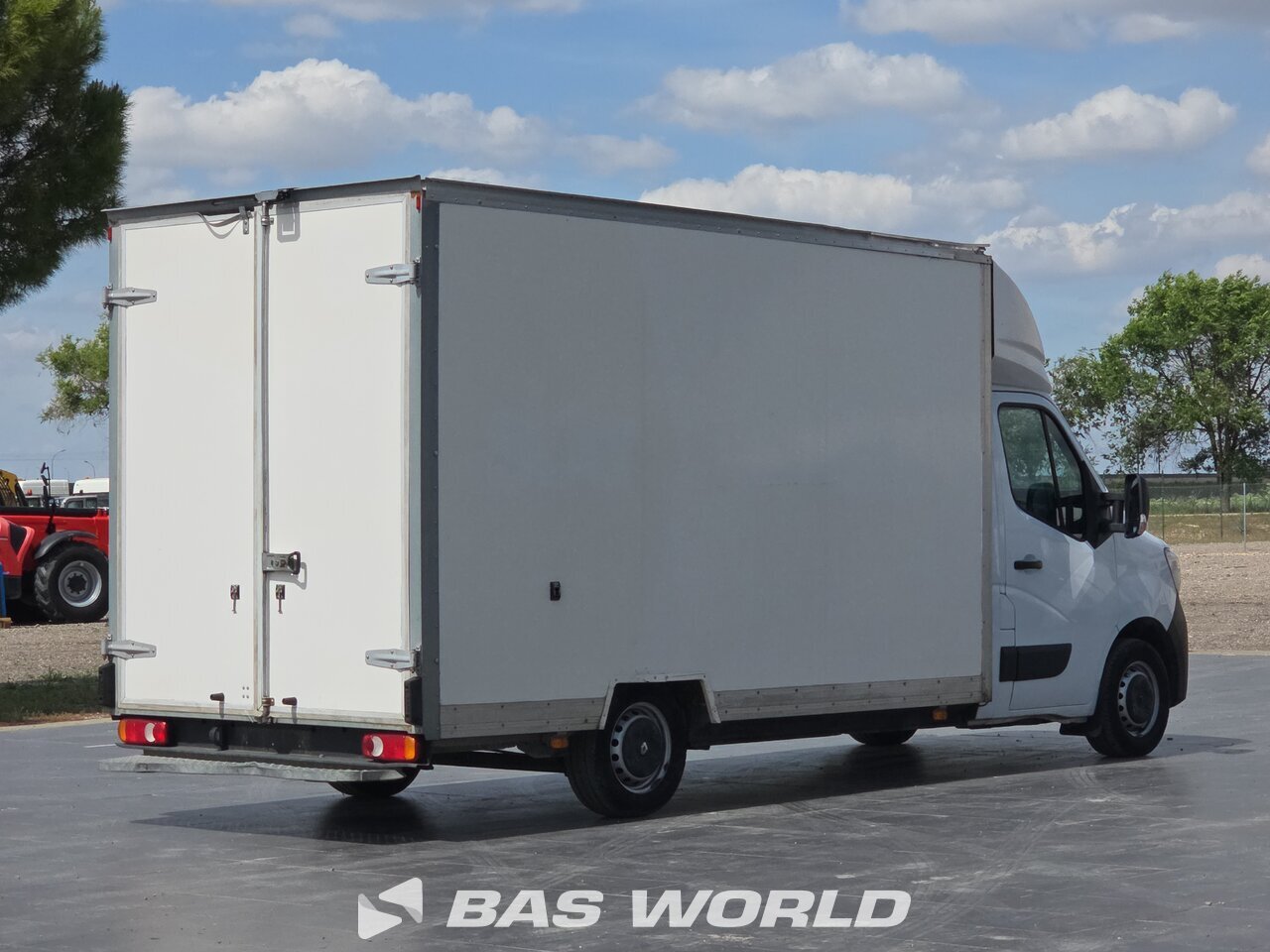 Other : Renault Master 145PK Box body