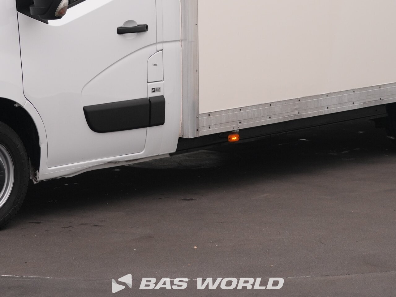 Other : Renault Master 145PK Box body