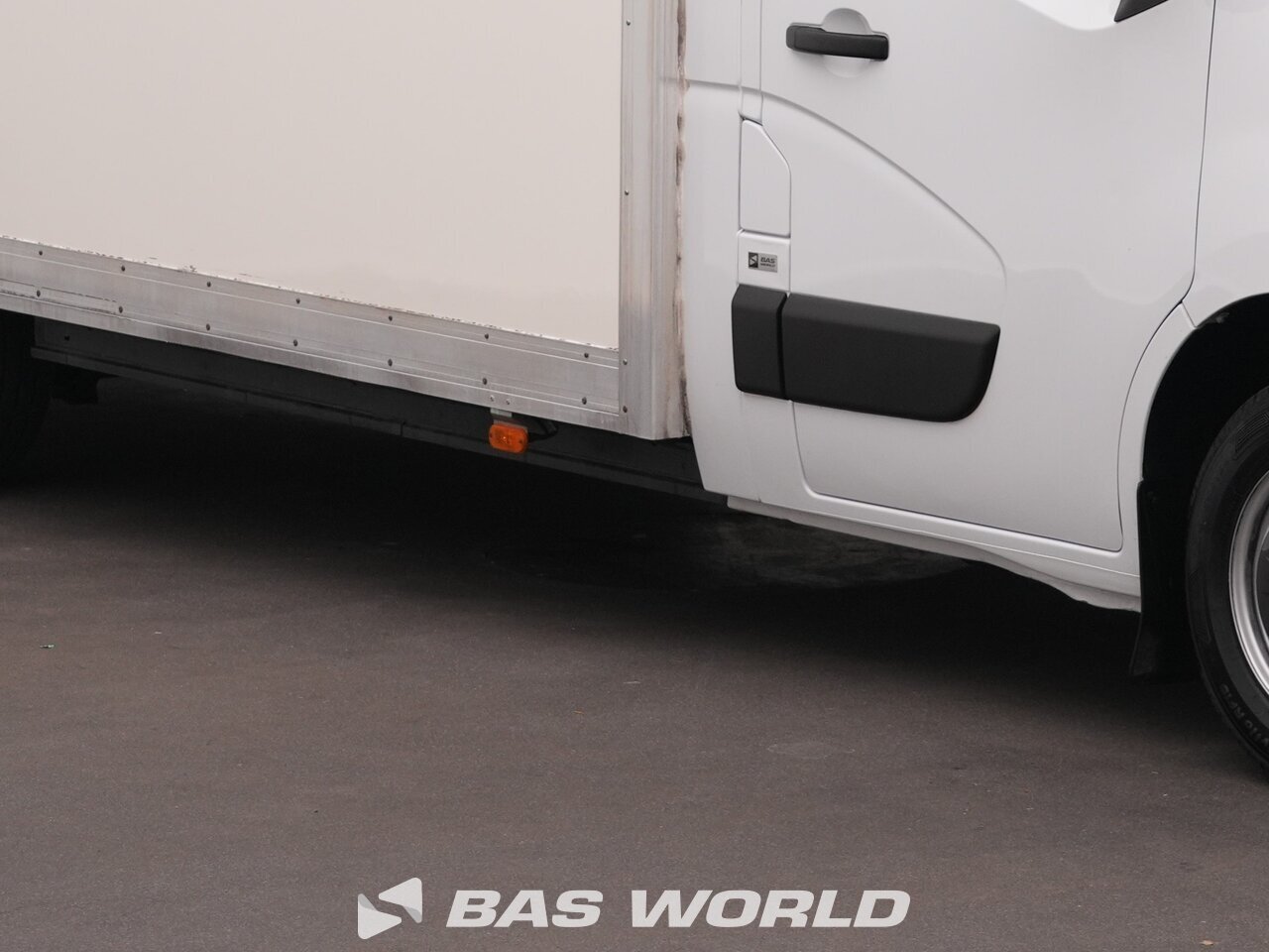 Other : Renault Master 145PK Box body