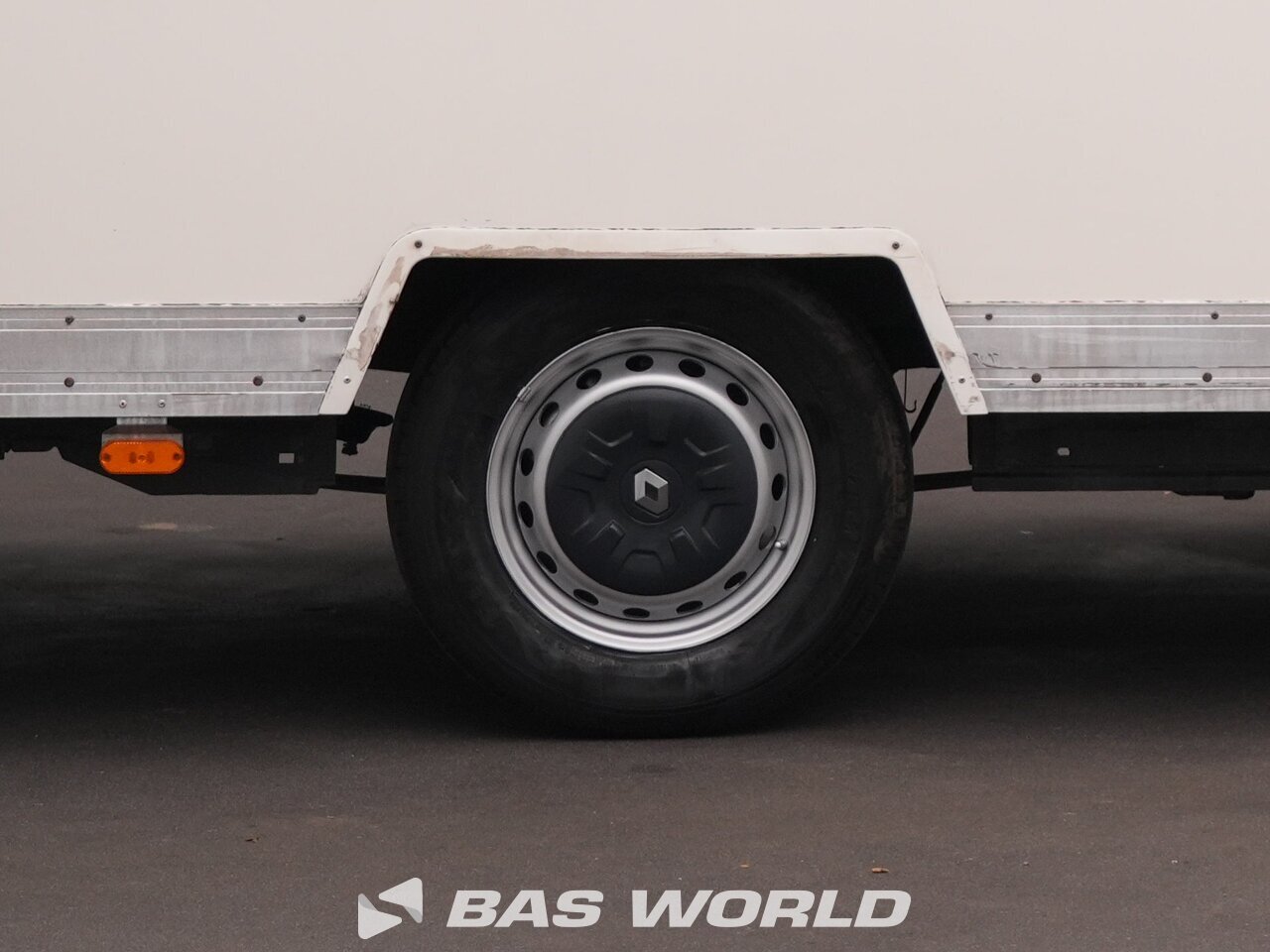 Other : Renault Master 145PK Box body