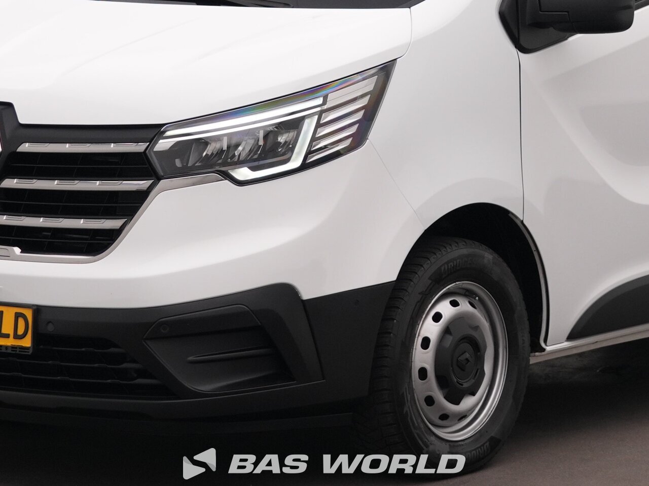Other : Renault Trafic 150pk Suljettu pakettiauto
