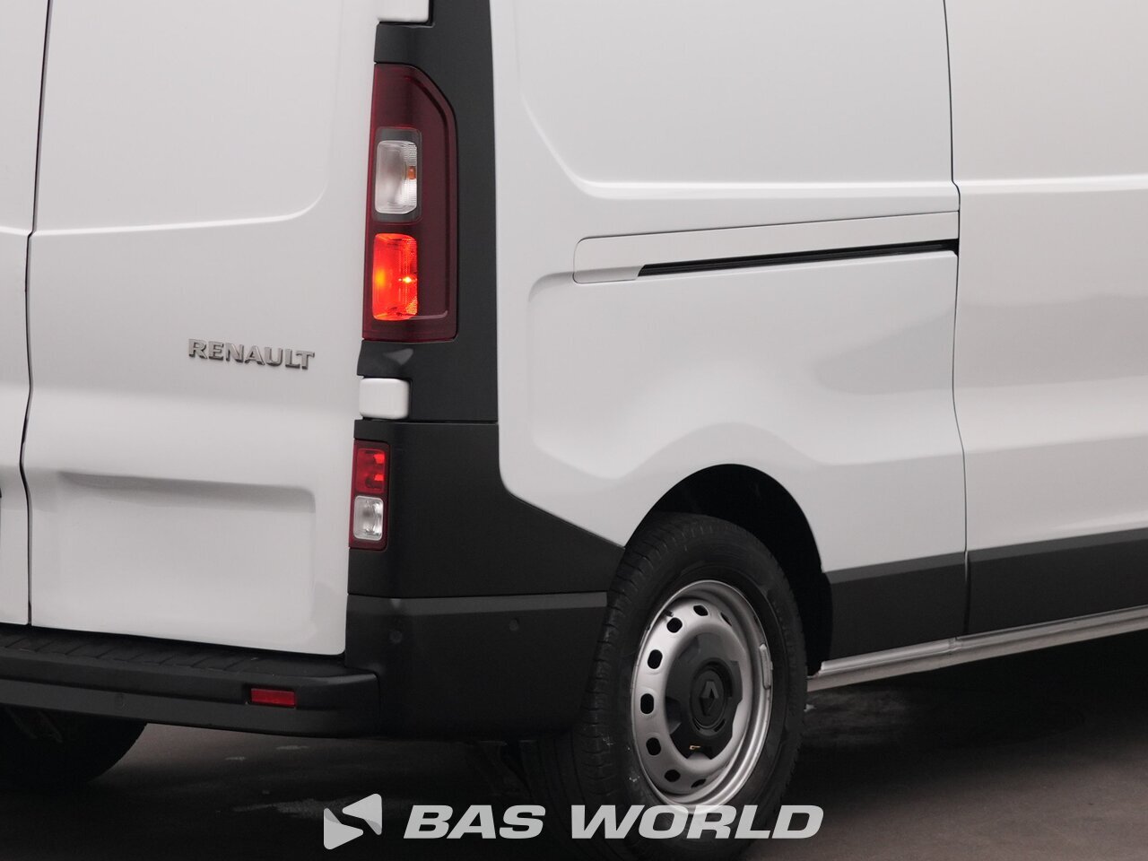 Other : Renault Trafic 150pk Suljettu pakettiauto
