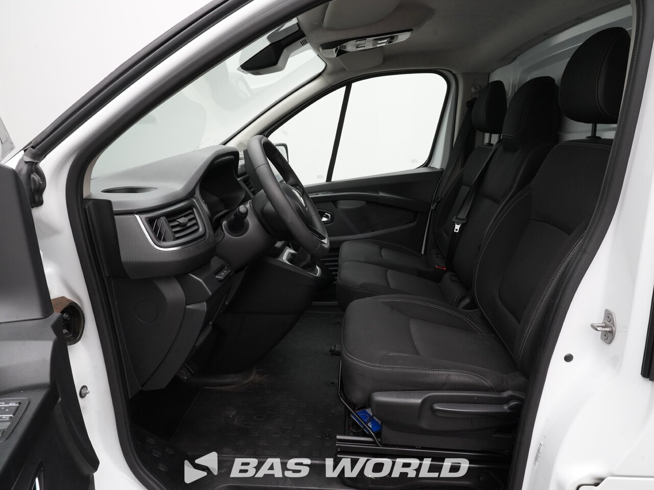 Other : Renault Trafic 150pk Suljettu pakettiauto