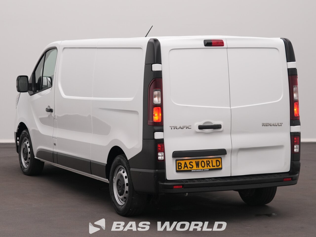 Other : Renault Trafic 150pk Suljettu pakettiauto
