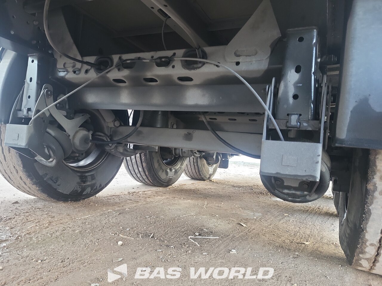 Other : Kässbohrer CXL050R123 Curtainside semi-trailer