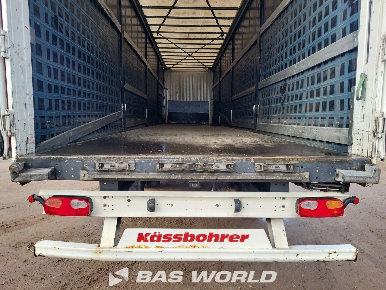 Other : Kässbohrer CXL050R123 Curtainside semi-trailer
