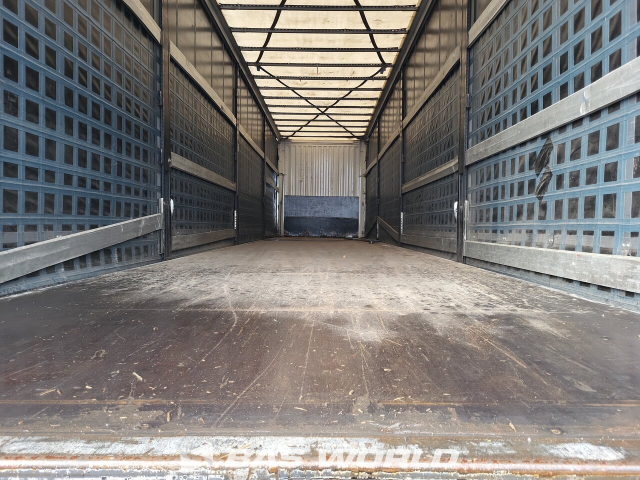 Other : Kässbohrer CXL050R123 Curtainside semi-trailer