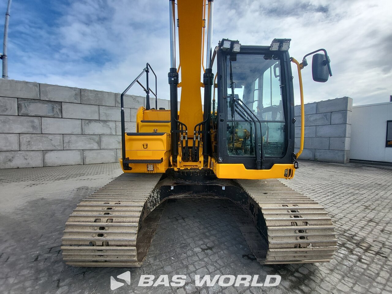 Other : JCB 140X L 4F Bageri gusjeničari