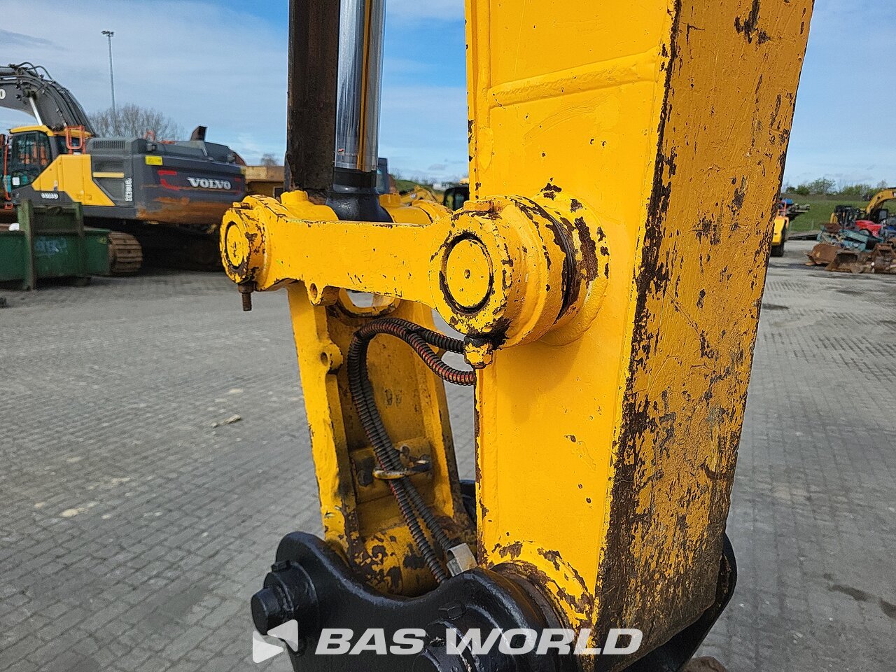 Other : JCB 140X L 4F Bageri gusjeničari