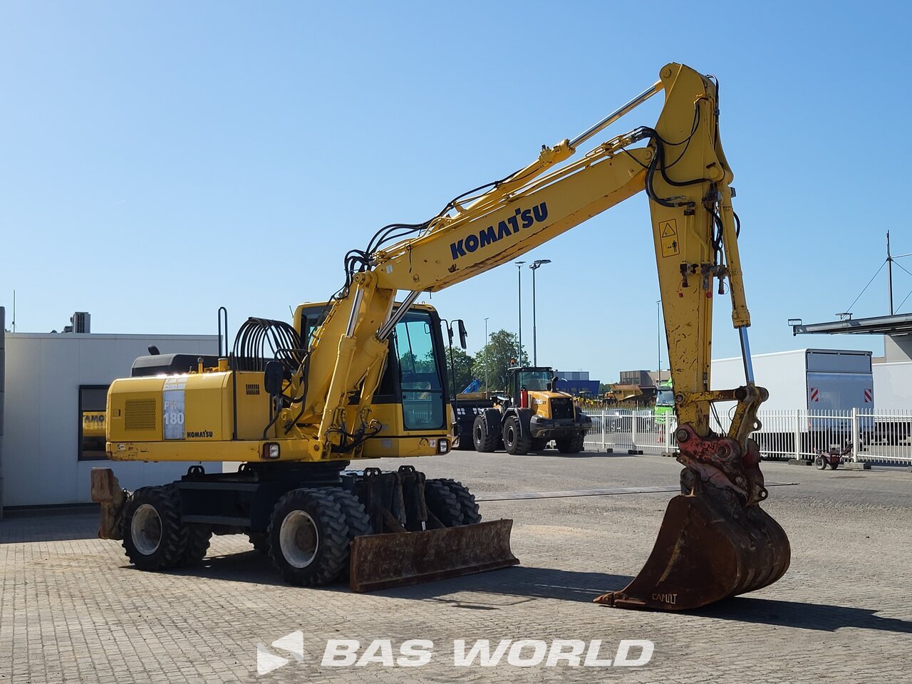 Other : Komatsu PW180 -7E0 Bager na kotače