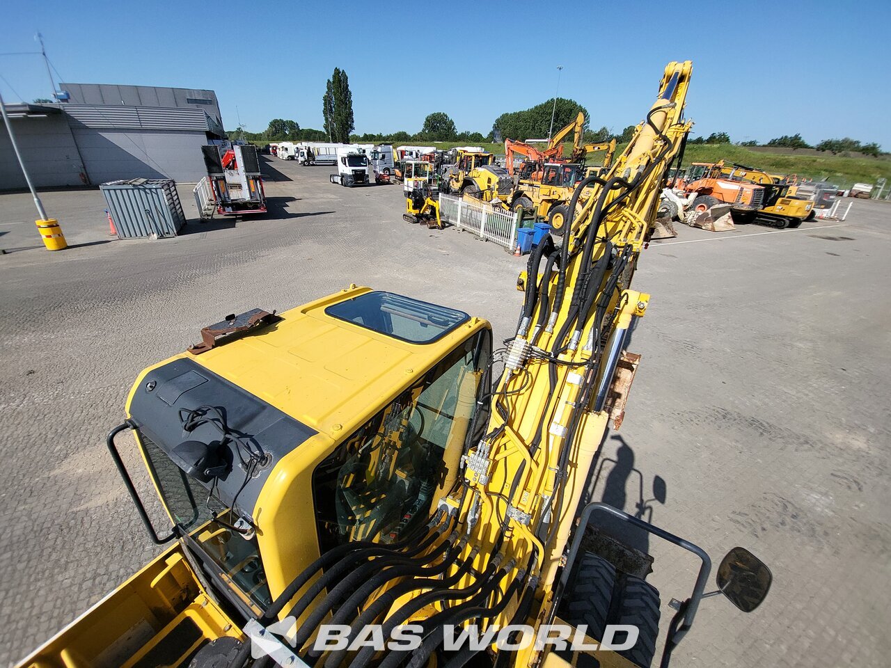 Other : Komatsu PW180 -7E0 Bager na kotače