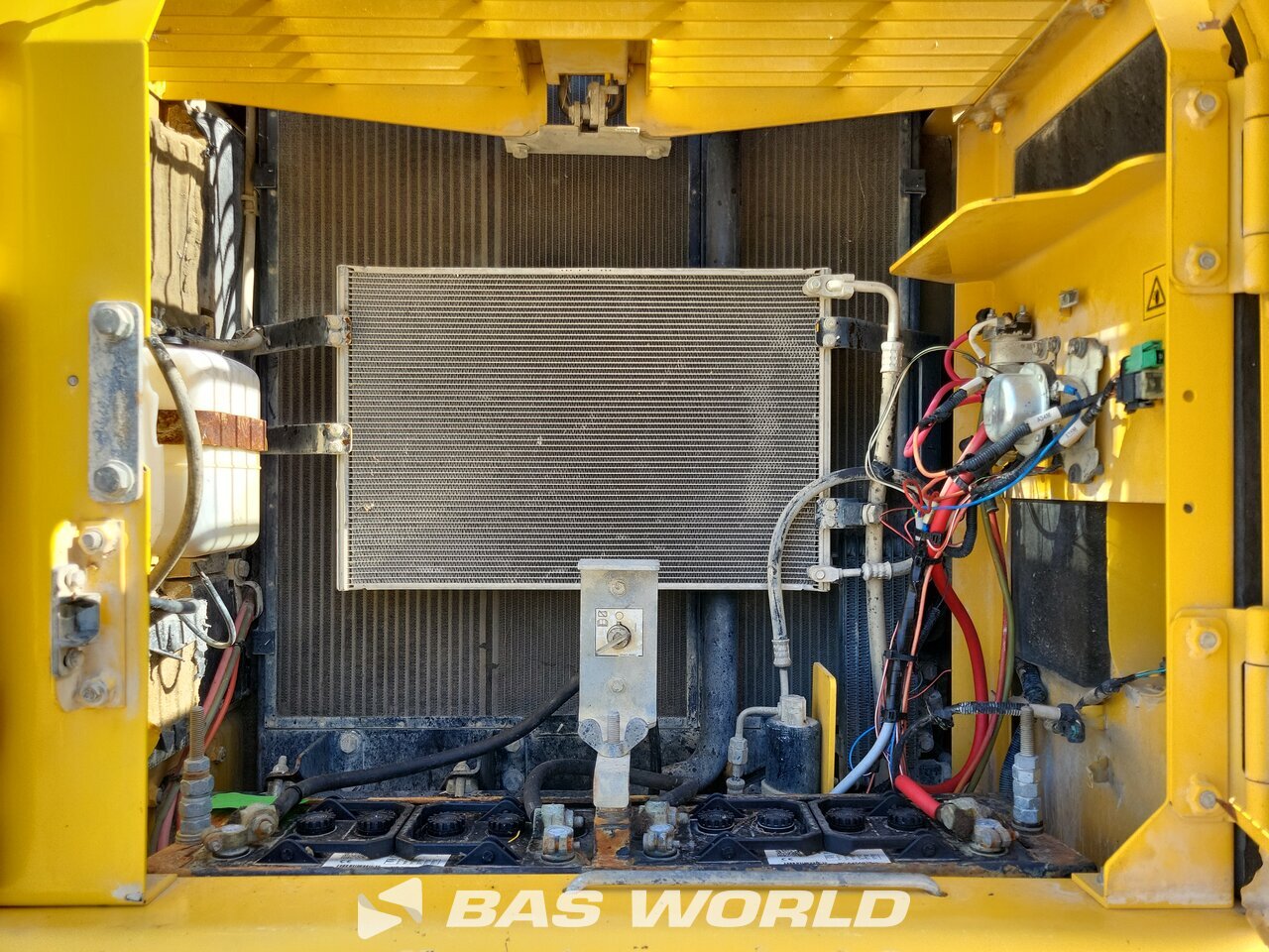 Other : Komatsu PW180 -7E0 Bager na kotače